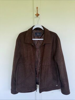 Hart Schaffner Marx Men’s Westwood water resistant brown faux-suede jacket